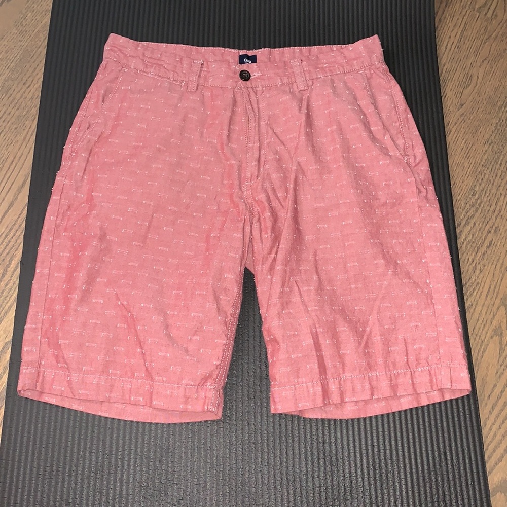 Gap Micro Dot Pattern Shorts Muted Red